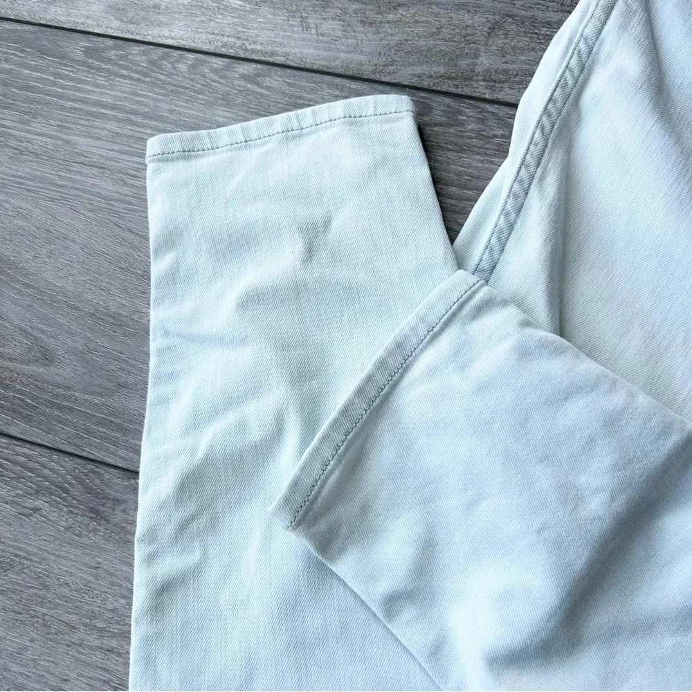 J BRAND Nirvana Sky Cropped Mid Rise Jeans